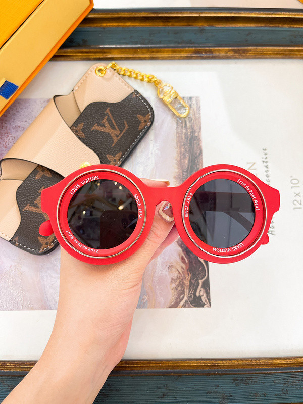 LV Sunglasses AAAA-5120