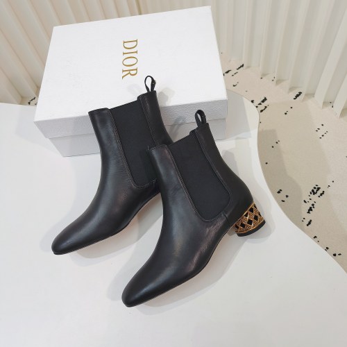 Dior Women Shoes 1：1 quality-696