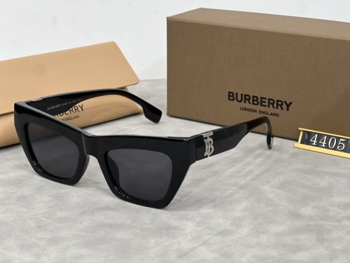 Burberry Sunglasses AAA-528