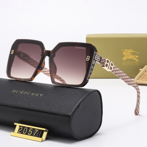 Burberry Sunglasses AAA-452
