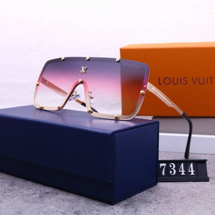 LV Sunglasses AAA-1601