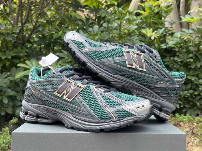 NB Shoes High End Quality-304