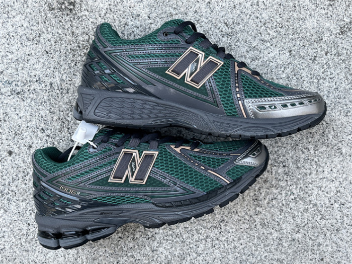 NB Shoes High End Quality-304