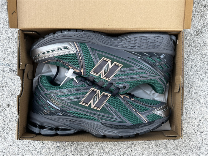 NB Shoes High End Quality-304