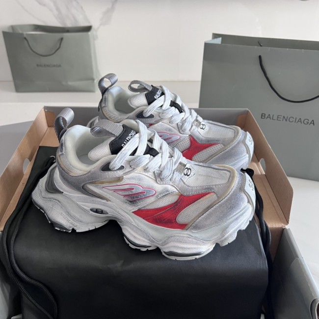 B 17FW Tripe-S High End Sneaker-627