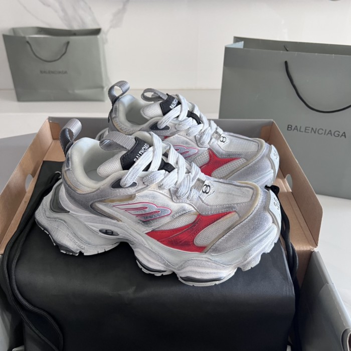 B 17FW Tripe-S High End Sneaker-627