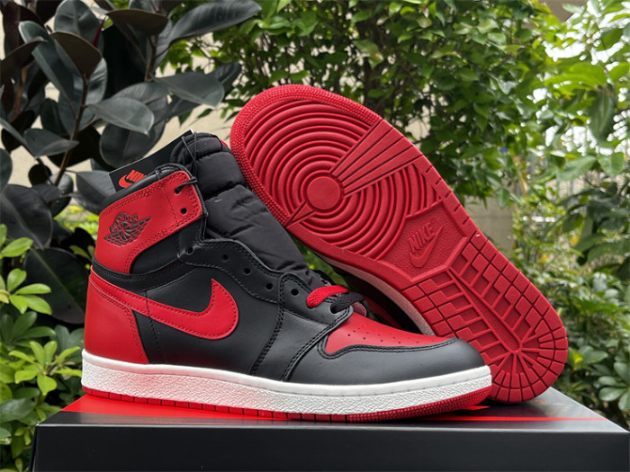 Authentic Air Jordan 1 Retro High '85 OG Bred 2025