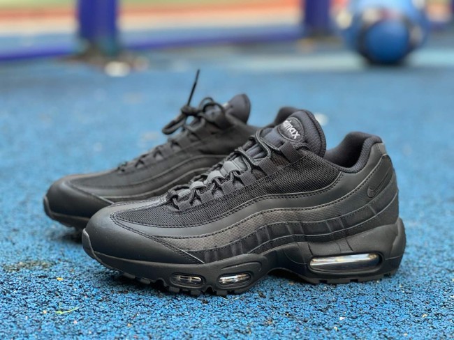 Authentic Nike Air Max 95 OG Neon  CI3705-001