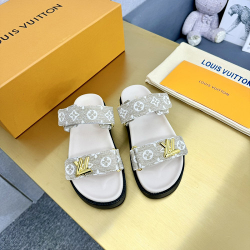 LV women Sandals 1：1 Quality-992