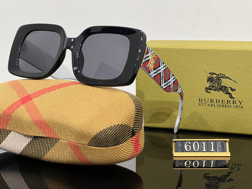 Burberry Sunglasses AAA-085
