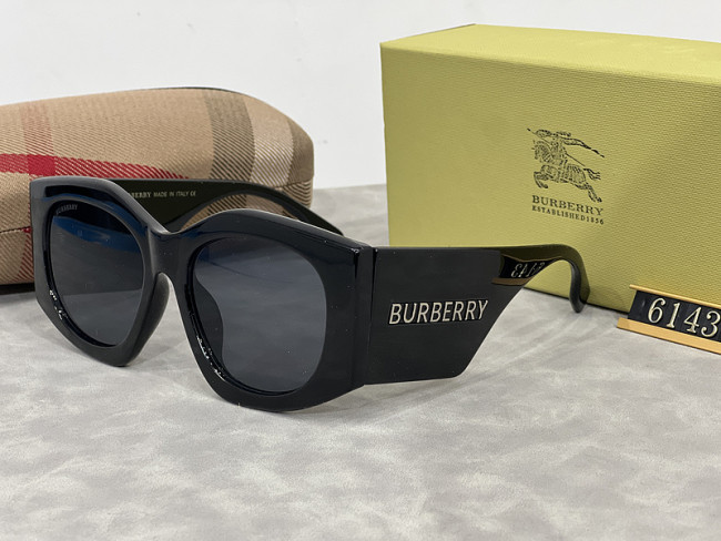 Burberry Sunglasses AAA-112