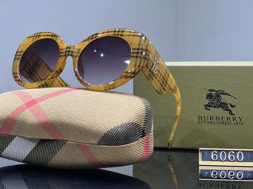 Burberry Sunglasses AAA-093