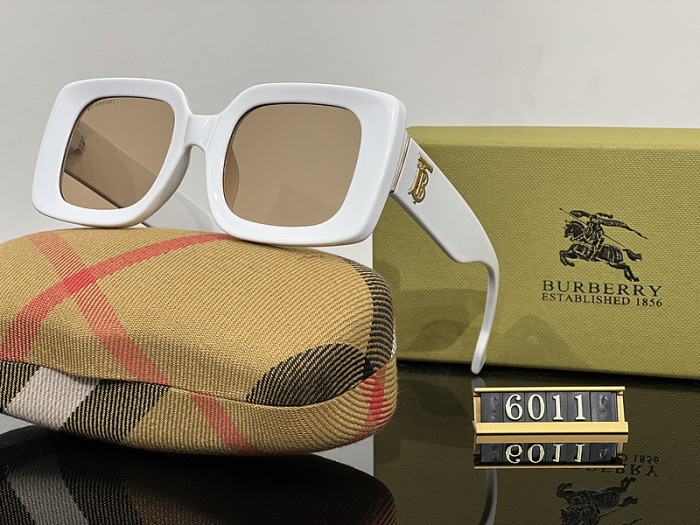 Burberry Sunglasses AAA-088