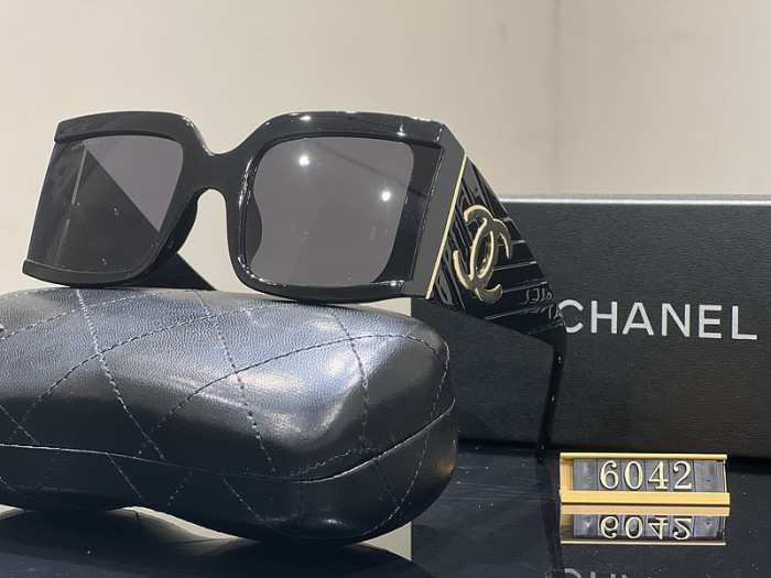 CHNL Sunglasses AAA-640