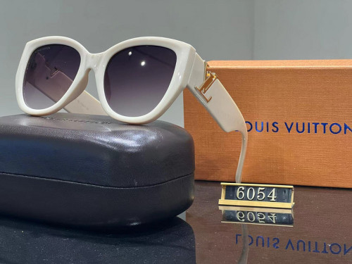 LV Sunglasses AAA-440