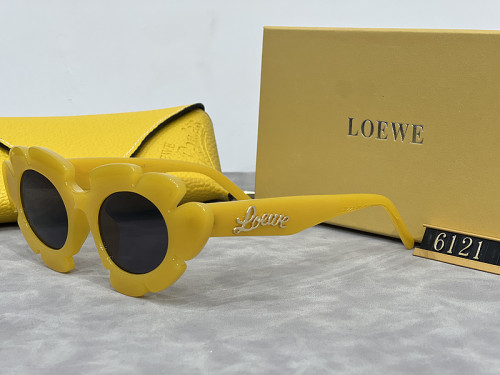 Loewe Sunglasses AAA-179