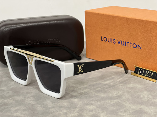 LV Sunglasses AAA-466