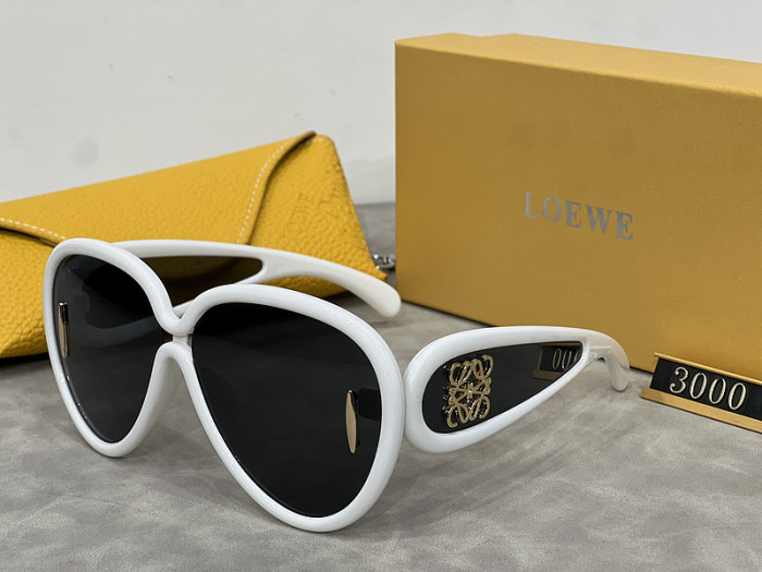 Loewe Sunglasses AAA-050