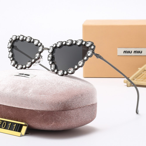 Miu Miu Sunglasses AAA-029