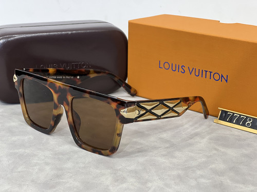 LV Sunglasses AAA-522