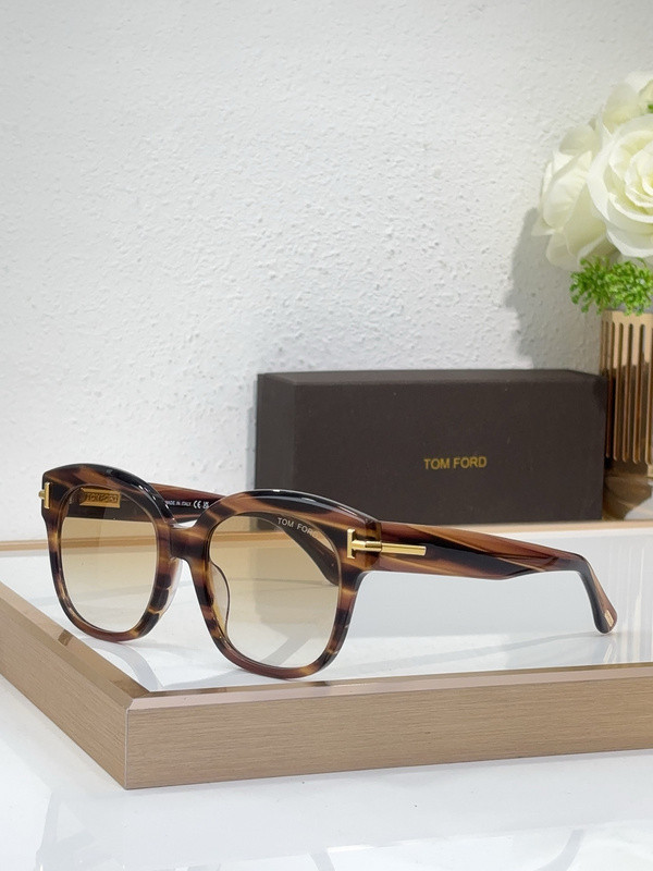 Tom Ford Sunglasses AAAA-4621