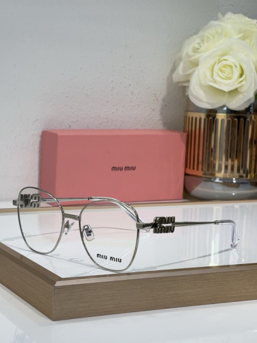 Miu Miu Sunglasses AAAA-1878