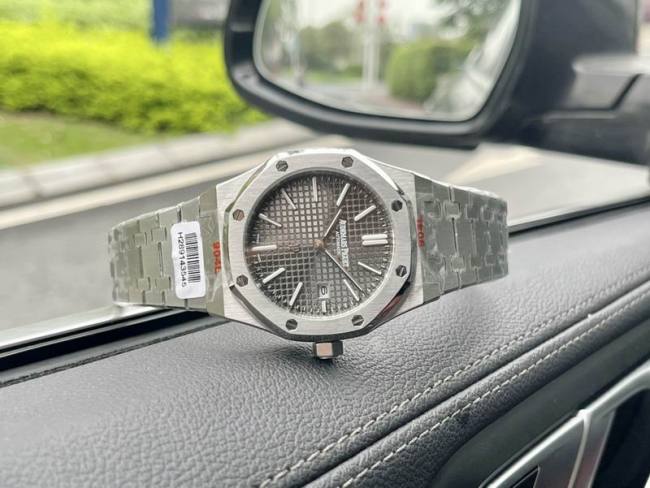 AP Watches-410