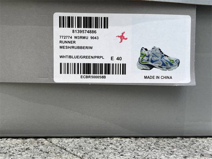 B 17FW Tripe-S High End Sneaker-647