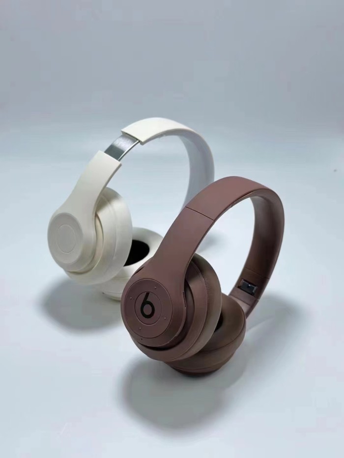Beats Studio Pro