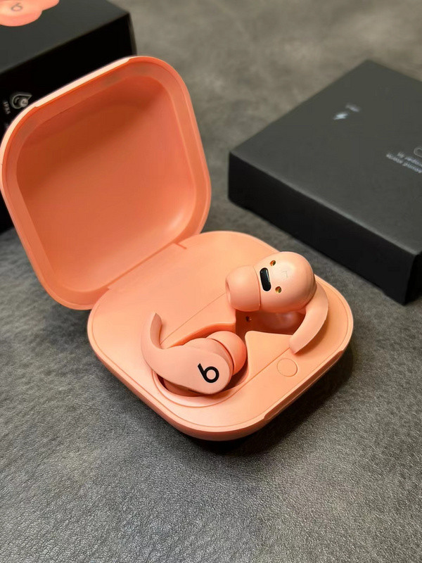 BEATS FIT PRO
