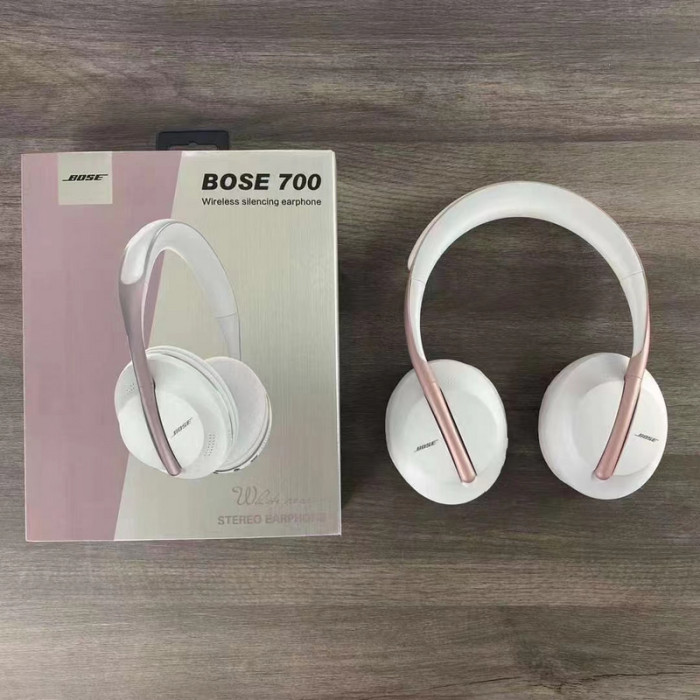 Bose 700