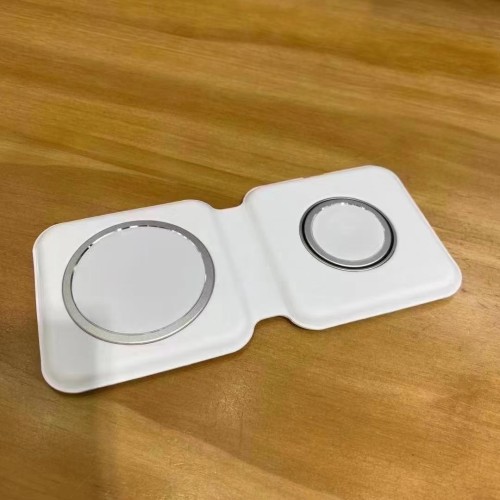 MagSafe Duo Charger