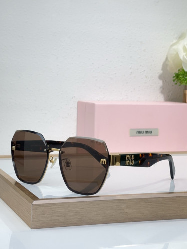 Miu Miu Sunglasses AAAA-1880
