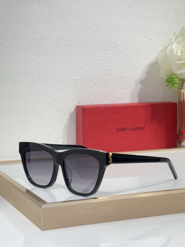 YL  Sunglasses AAAA-1334
