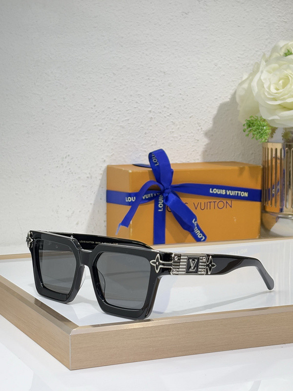 LV Sunglasses AAAA-6547