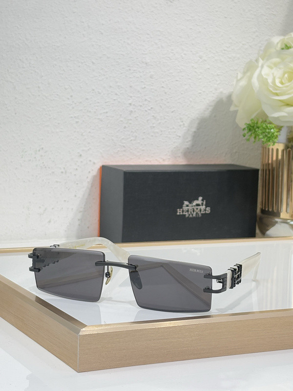 Hermes Sunglasses AAAA-445