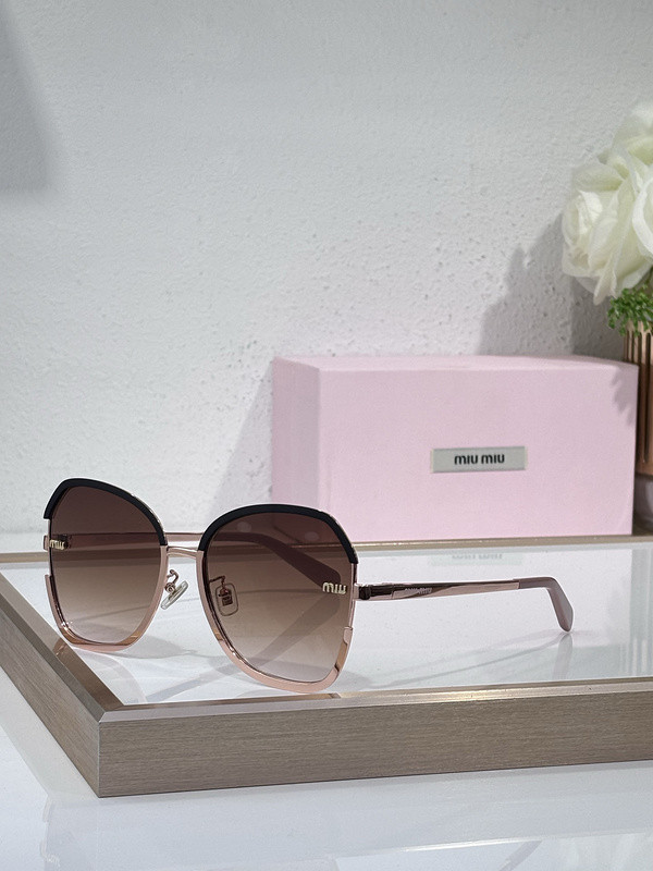 Miu Miu Sunglasses AAAA-2139