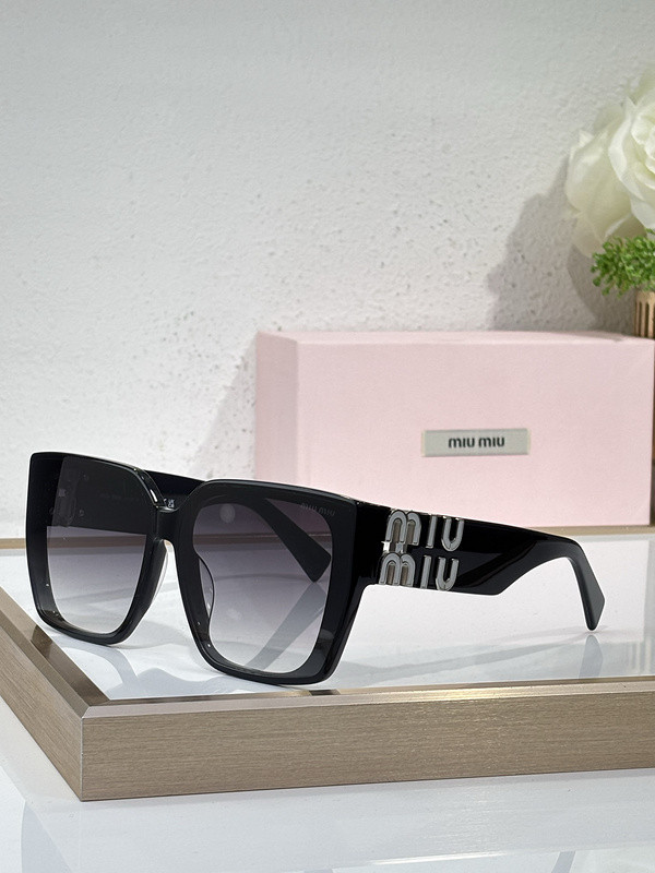Miu Miu Sunglasses AAAA-2142