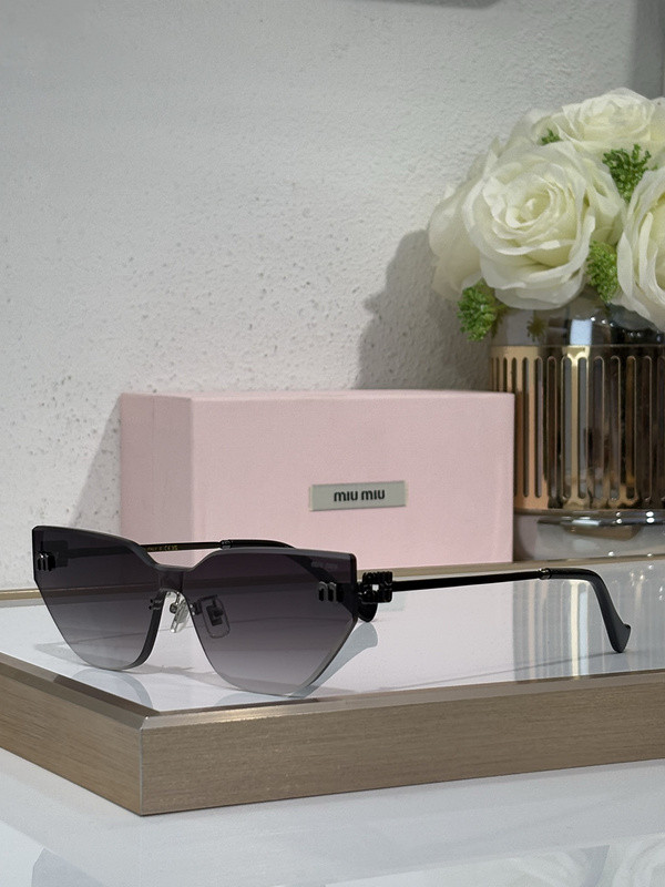 Miu Miu Sunglasses AAAA-2160