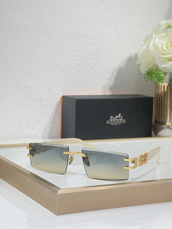Hermes Sunglasses AAAA-444
