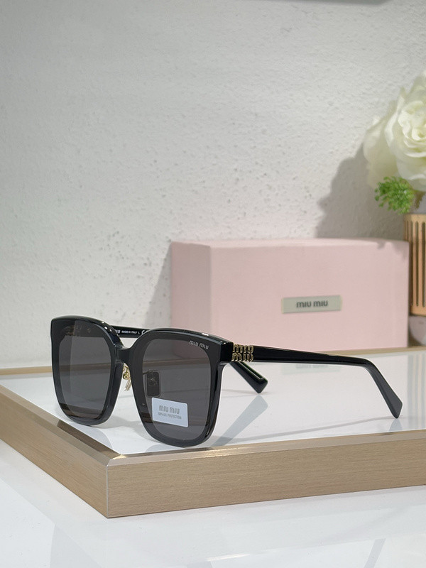 Miu Miu Sunglasses AAAA-2097