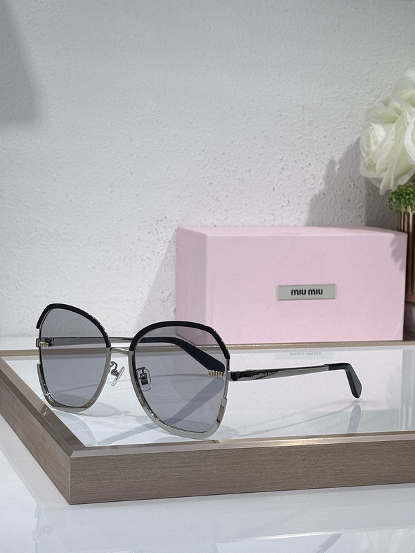 Miu Miu Sunglasses AAAA-2141