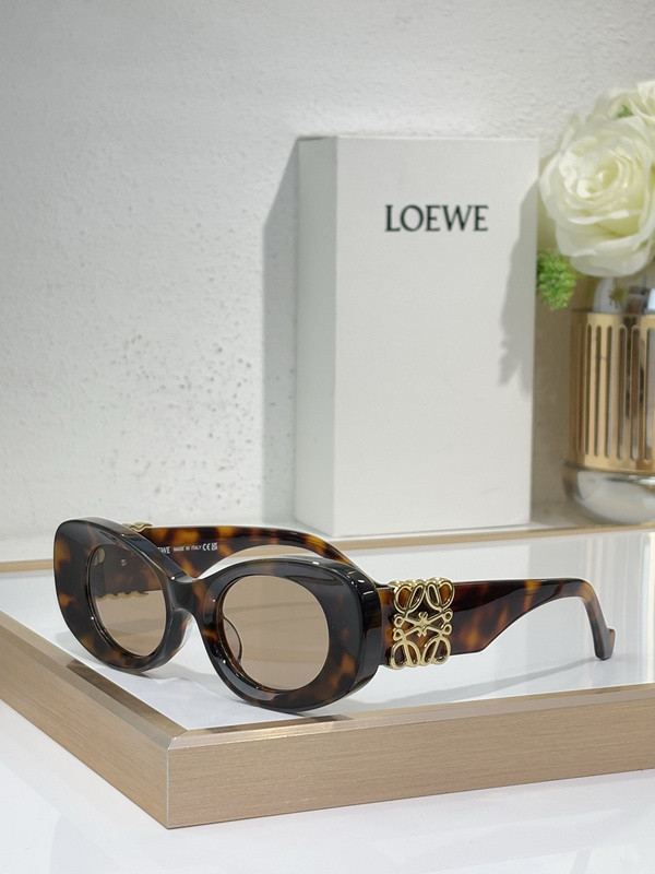 Loewe Sunglasses AAAA-944
