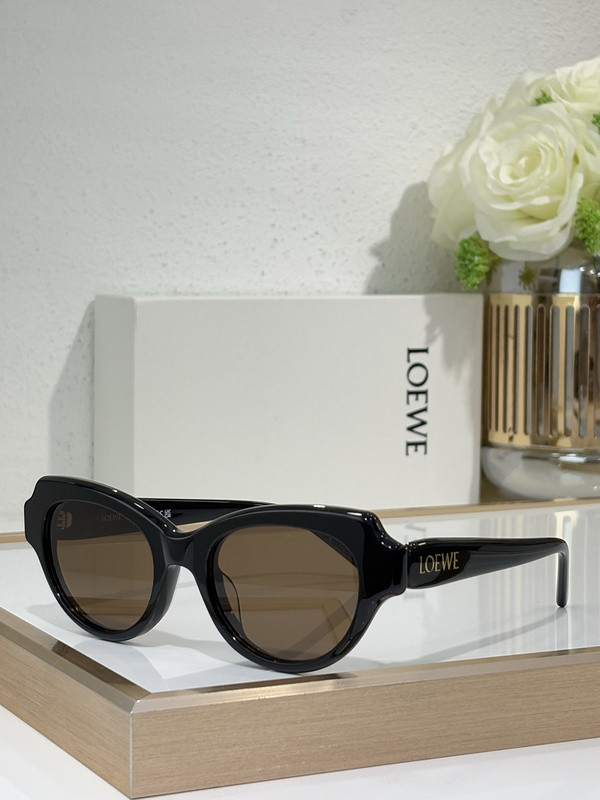 Loewe Sunglasses AAAA-906