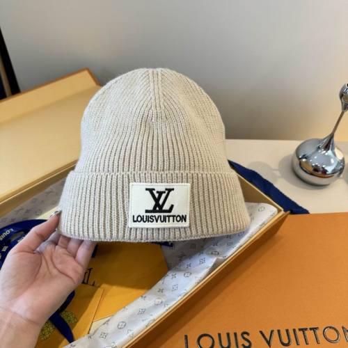 LV Hats AAA-1411