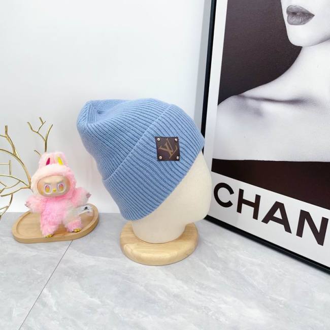 LV Hats AAA-1623