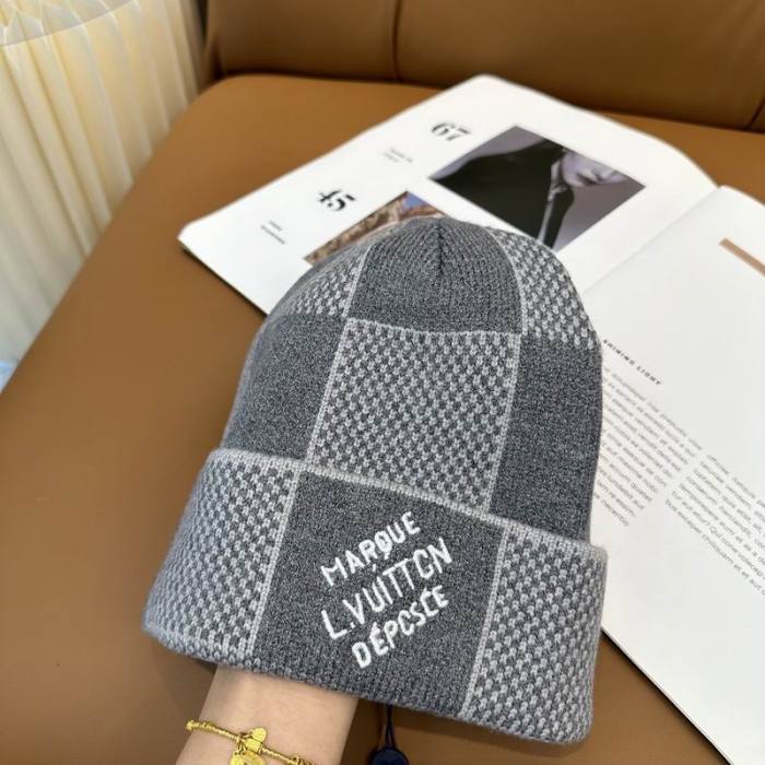 LV Hats AAA-1525