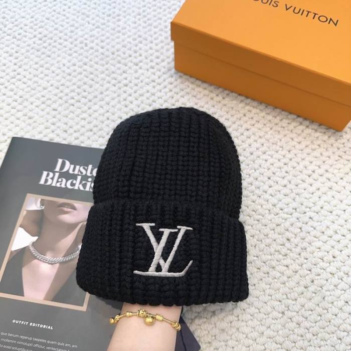 LV Hats AAA-1609