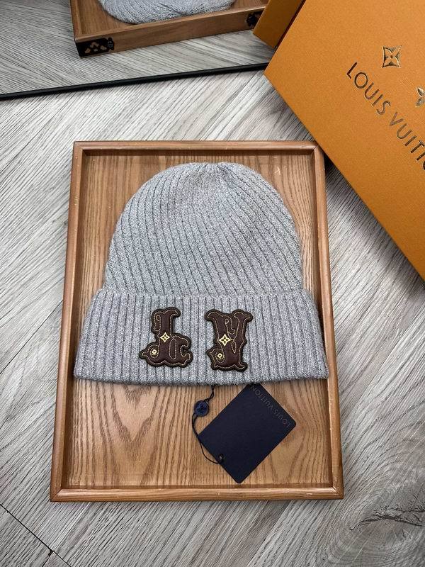 LV Hats AAA-1402