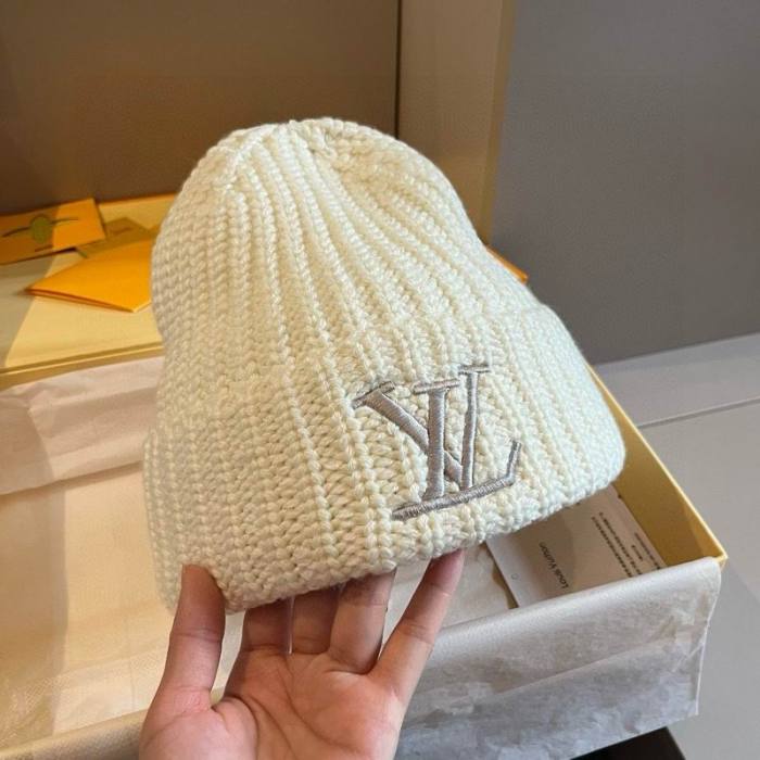 LV Hats AAA-1539